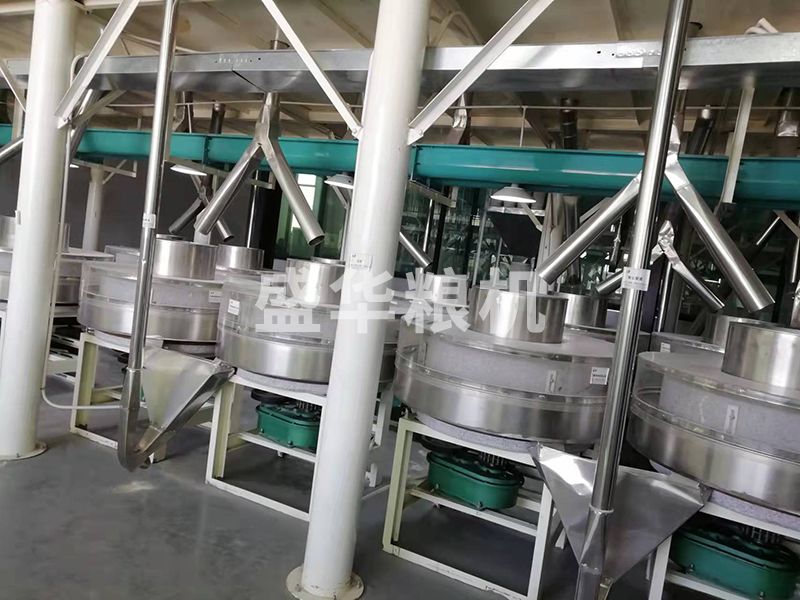 面粉机厂家：石磨面粉机的特点都有哪些？