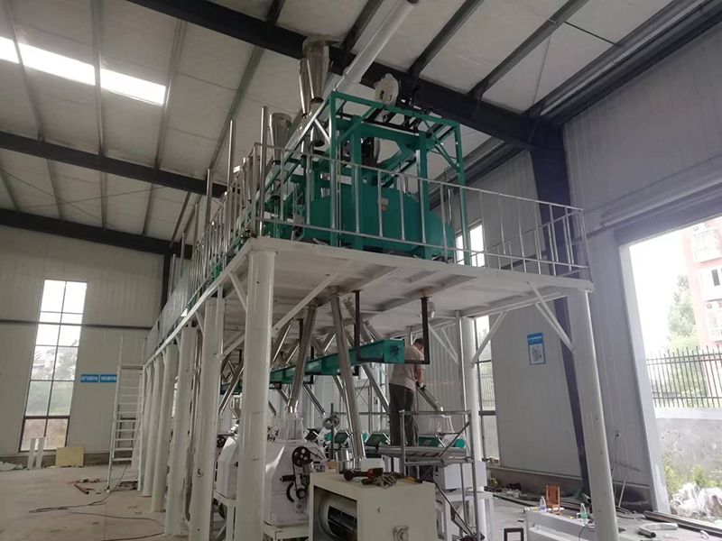 湖北孝感50吨大米制粉安装现场