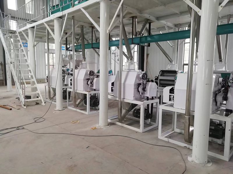 湖北孝感50吨大米制粉安装现场